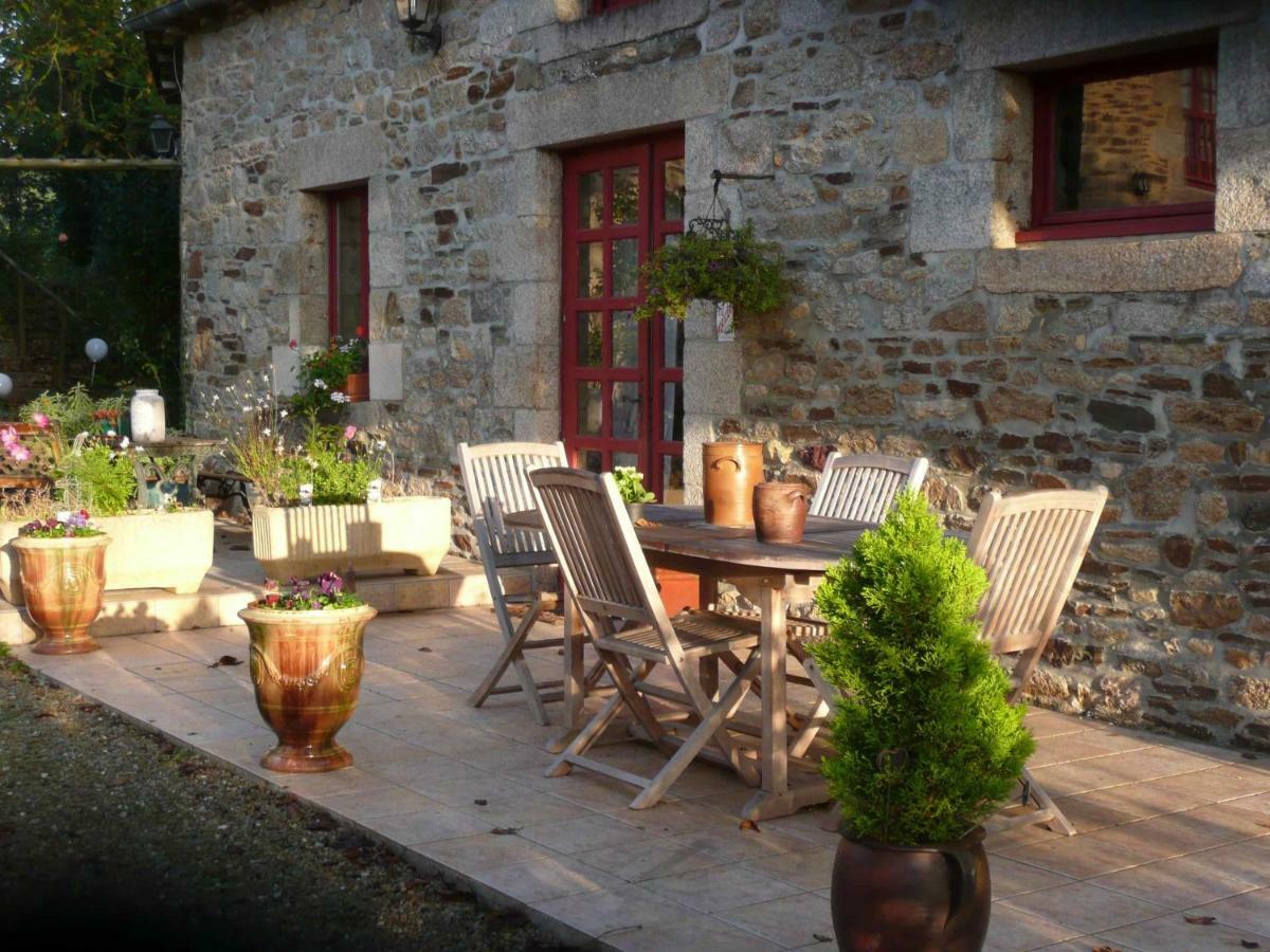 B&B Dinan La Priquetais Trévron Exteriér fotografie