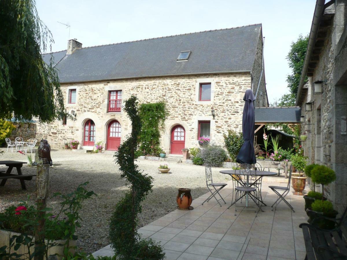 B&B Dinan La Priquetais Trévron Exteriér fotografie