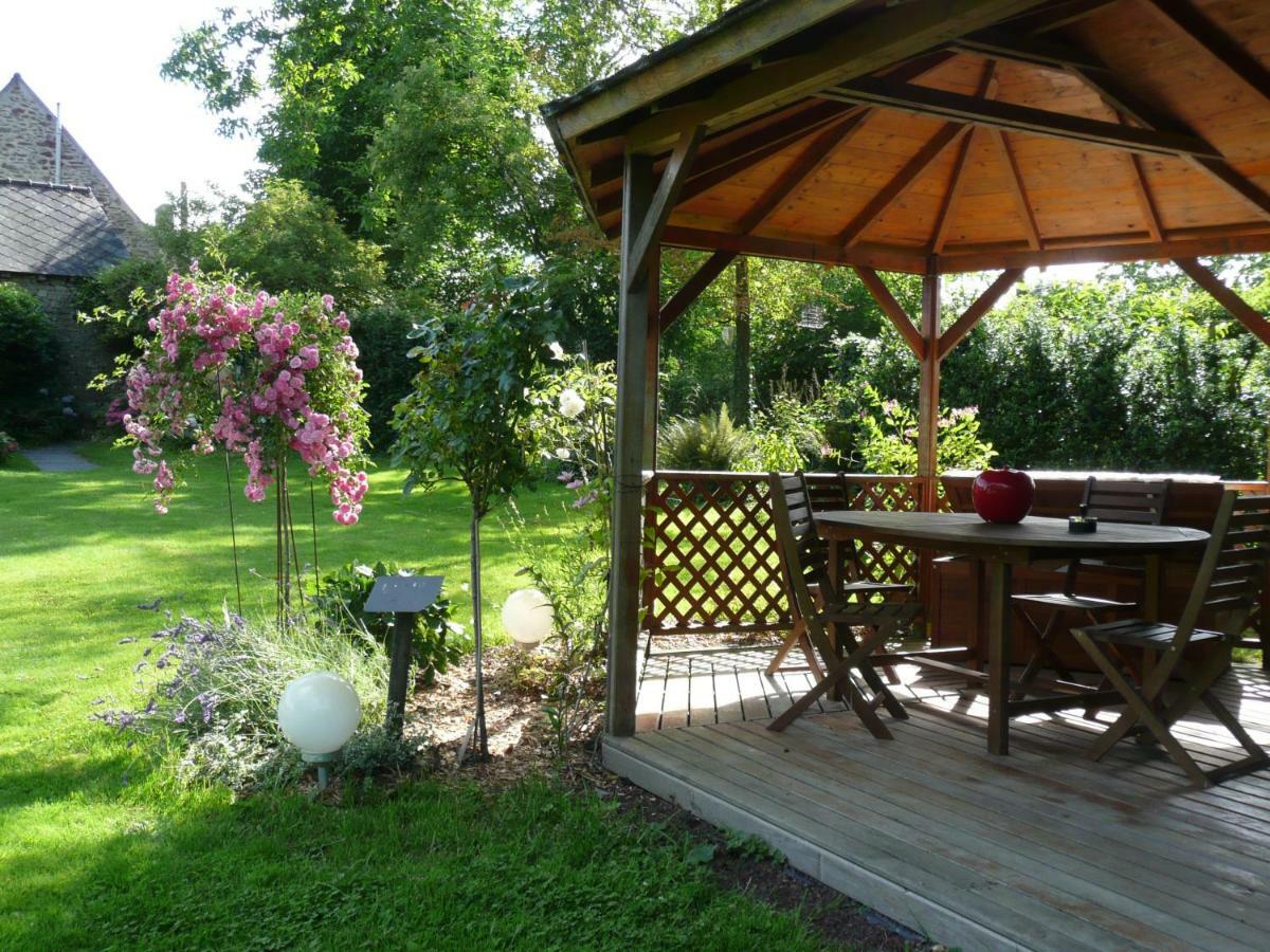 B&B Dinan La Priquetais Trévron Exteriér fotografie