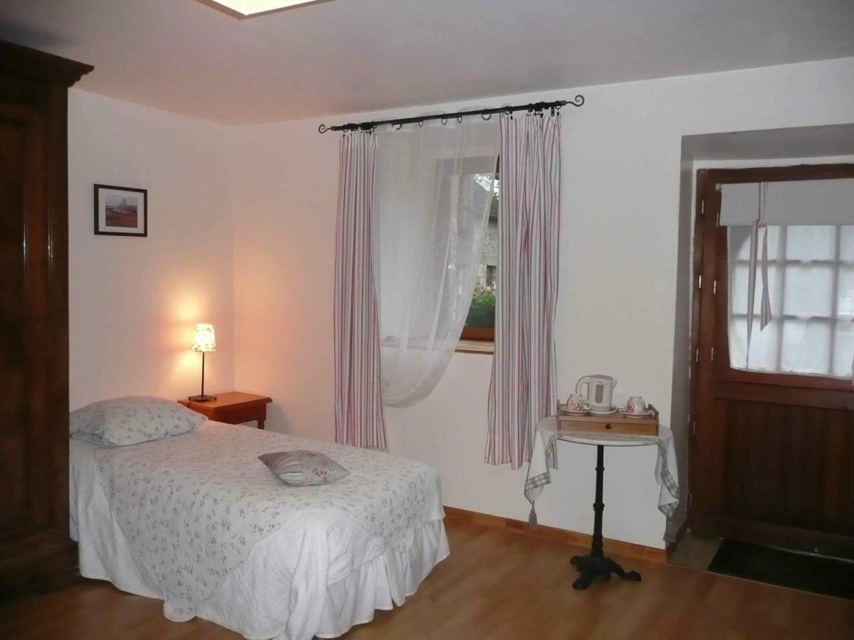 B&B Dinan La Priquetais Trévron Exteriér fotografie