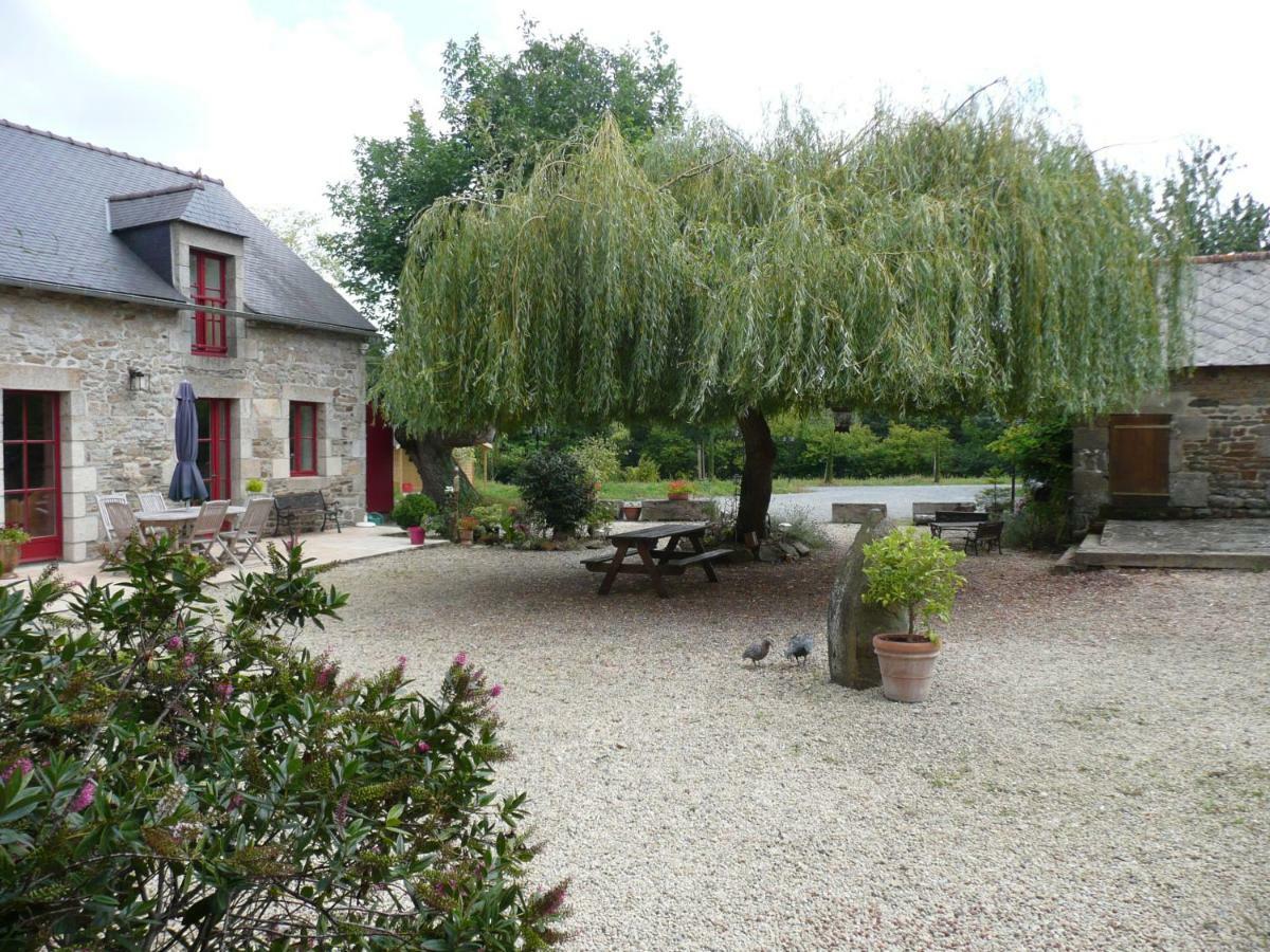 B&B Dinan La Priquetais Trévron Exteriér fotografie