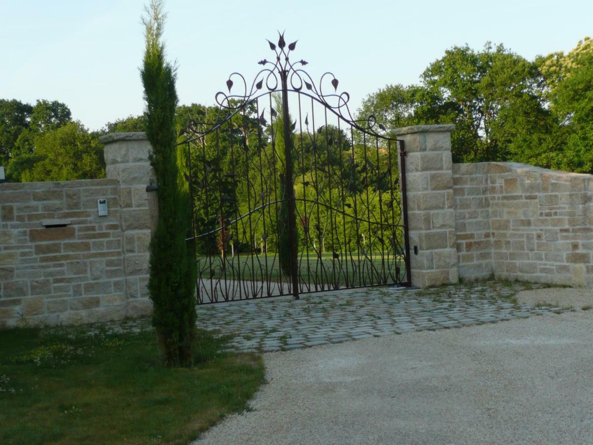 B&B Dinan La Priquetais Trévron Exteriér fotografie